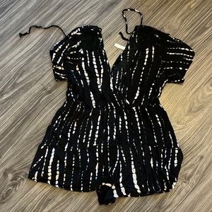 Black and white v-neck romper